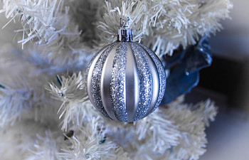 Christmas, winter, colorful, graphy, nice, background, holiday, snow, happy, , new year, merry christmas, cold, balls, beautiful, decoration, pretty, lovely HD wallpaper