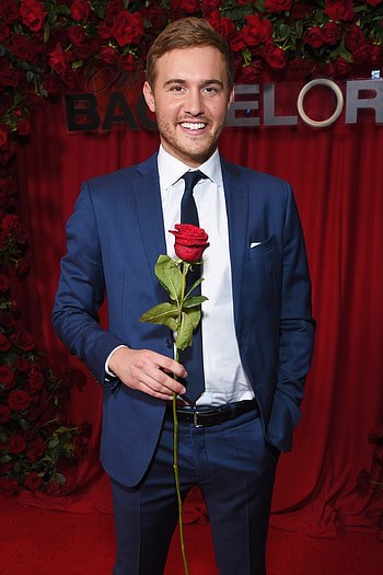 Peter Weber, Cheers for my girls, Bachelor post HD phone wallpaper
