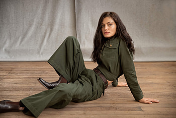 Phoebe Tonkin Newson Collaboration 2020, phoebe-tonkin, celebrities, girls HD wallpaper