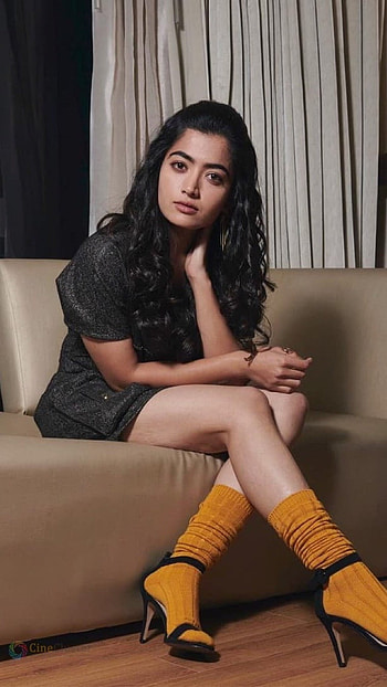 Rashmika Mandanna Ki, Telugu HD phone wallpaper