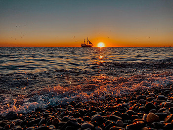 Nature, Sunset, Shore, Bank, Spray, Ship HD wallpaper