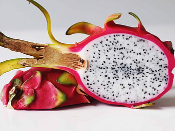 Dragon Fruit, Nutrient-rich, Baby's first food, Exotic delicacy HD wallpaper