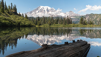 Bench Lake Mt Rainier, nature, snow, mountains, mountain, lake, pond, tree, sky HD wallpaper