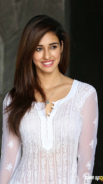 Disha Patani, Disha Patani Bollywood Heroine HD phone wallpaper