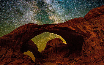 Milky Way over Double Arch, Moab, night, arches, utah, desert, sky, usa HD wallpaper