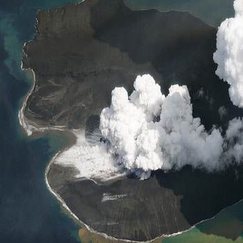 Krakatoa Island, Anak Krakatau volcano, Satellite ry, Indonesia HD phone wallpaper