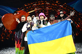 Eurovision 2022, Kalush Orchestra, Celebrates, Win HD wallpaper