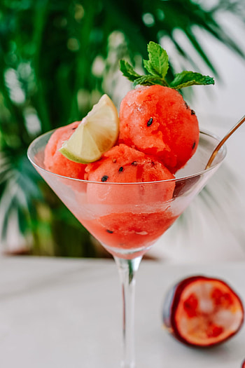 Melon passion fruit sorbet, 3-ingredient recipe, Tropical escape, Anna & Apples delight HD phone wallpaper