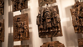 Benin, Controversial artefacts, Benin bronzes, Reparations debate HD wallpaper