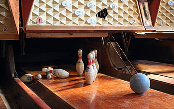Bowling, roll, sport, ball HD wallpaper