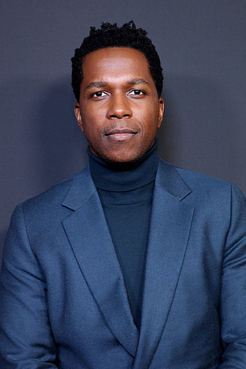 Leslie Odom Jr., Sleep deprivation, Preparing for parenthood, Baby arrival HD phone wallpaper