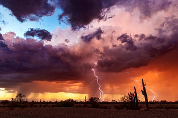 Lighting Strike In the Arizona Desert, colorful, lighting, desert, clouds, storm HD wallpaper