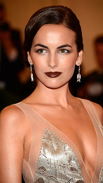 Camilla Belle, Hollywood Heroine HD phone wallpaper
