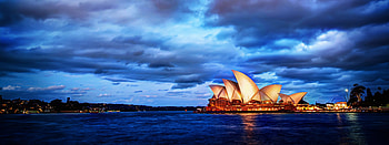 Opera House in Sydney, Beautiful , Stunning beach backdrop HD wallpaper