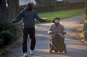 Intouchables, Heartwarming drama, Unlikely friendship, Inspiring true story HD wallpaper