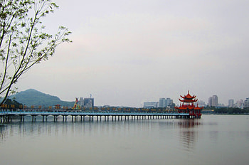 Bridge, scenery, beautiful, lake, tree HD wallpaper