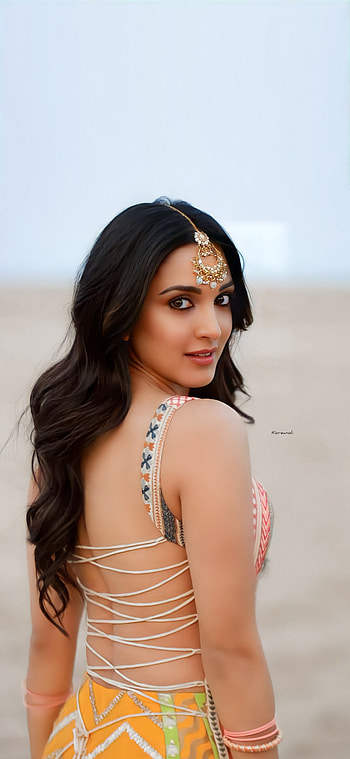 Kiara advani, face, lip HD phone wallpaper