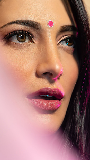 Shruthi Hassan, multilingual actress, gorgeous HD phone wallpaper