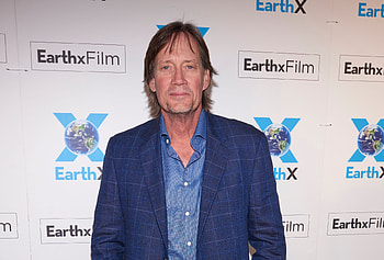 Kevin Sorbo, Facebook Ban, Conservatism in Hollywood HD wallpaper