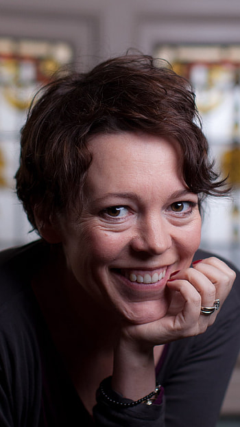 Olivia Colman, High quality, Explore HD phone wallpaper