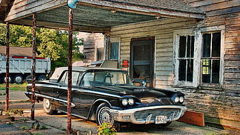 vintage ford thunderbird in old driveway r, roof, car, driveway, house, r, vintage HD wallpaper