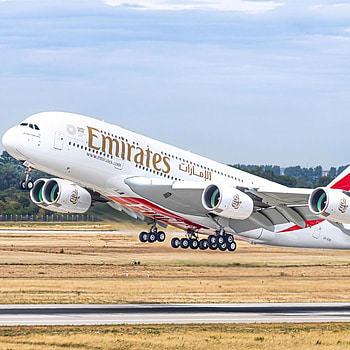 Emirates Airline, Aviation industry, Airbus A380, Commercial aircraft HD phone wallpaper