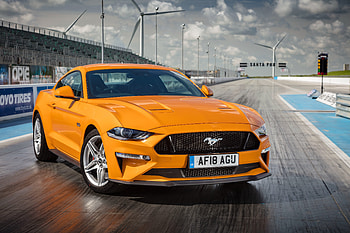 Ford Mustang GT Fastback, yellow, front, 2018 HD wallpaper