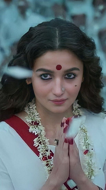 Alia bhatt, bollywood movie, gangubai kathiawad HD phone wallpaper