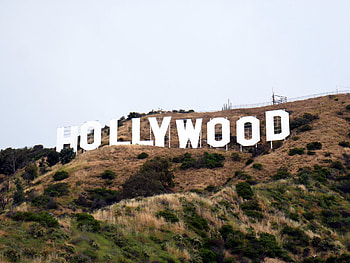Hollywood Sign, Hiking destination, Familiar landmark, Family adventure HD wallpaper