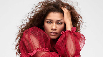 Beautiful Zendaya Girl Model Is Wearing Red Dress Sitting In White Wall Background Girls HD wallpaper