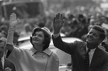 Jacqueline Kennedy Onassis, Secret moments HD wallpaper
