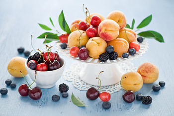 Assorted fruit , Peaches, cherries, blueberries, blackberries, apricots, Colorful and vibrant HD wallpaper