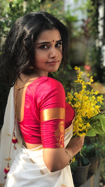 Anupama parameshwara, flowers HD phone wallpaper
