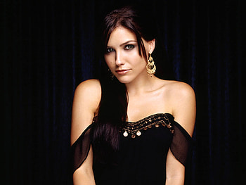 Sophia-Bush, in black, beautiful HD wallpaper