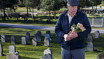 A Man Called Ove, Grumpy old man, Unexpected relationships, Heartwarming story HD wallpaper