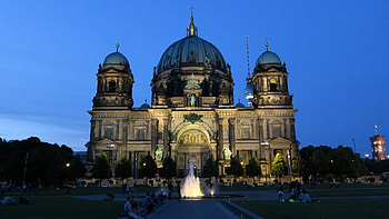 Berlin Cathedral, Must-visit places, Cultural hub, Vibrant city HD wallpaper