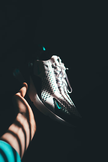 Dark, Hand, Miscellanea, Miscellaneous, Sneakers, Sneaker HD phone wallpaper