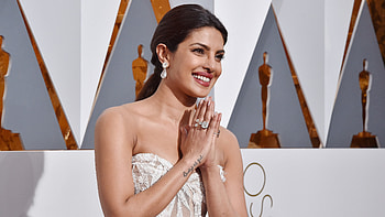 Oscars 2016, Priyanka Chopra HD wallpaper