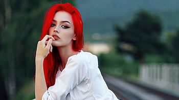 Redhead Girl Looking At Viewer, redhead, girls, model HD wallpaper