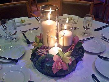 Candles and Orchids, table, wedding, setting, dinnerware, plates, candles, flowers, orchids HD wallpaper