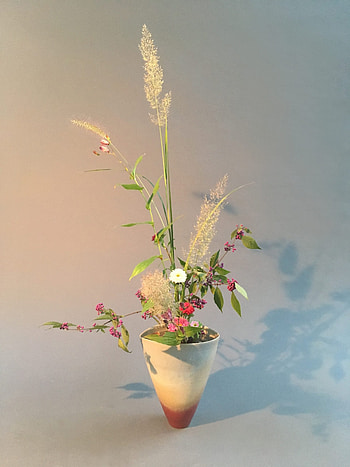Ikebana artists, Nature's beauty, Ayroe's journey, Floral art HD phone wallpaper