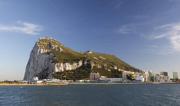 Gibraltar, The rock, British territory, Mediterranean beauty HD wallpaper