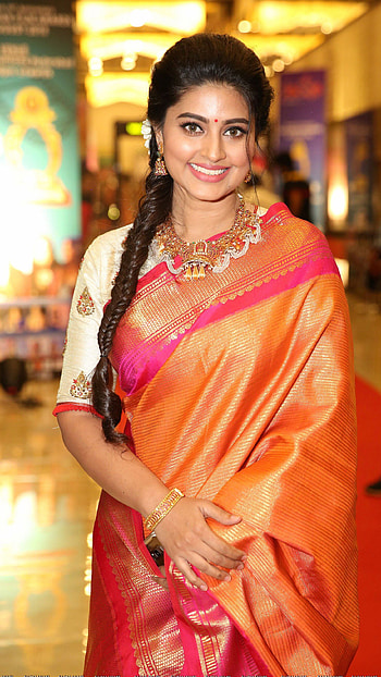 Sneha, tamil actress, saree lover HD phone wallpaper