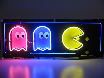 Lowest UK Price Pac-Man Neon Sign from the UK's Leading Retailer. HD wallpaper