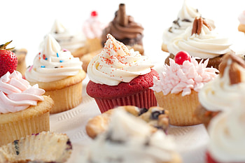 Cupcake , Tasty treats, Sweet indulgence, Dessert bliss HD wallpaper