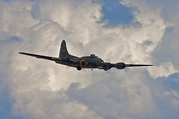 Sky, Clouds, Miscellanea, Miscellaneous, Boeing B-17, Flying Fortress, Bomber HD wallpaper