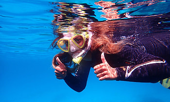 Cala Delta Nature Reserve, Snorkeling HD wallpaper