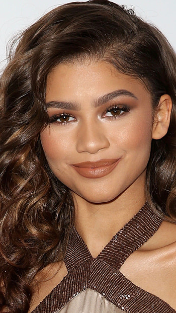 Zendaya Coleman, Actress HD phone wallpaper