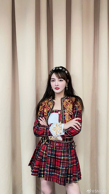 Huang mengying, korean, cute face HD phone wallpaper