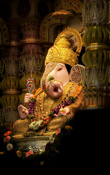 Shreemant Dagdusheth Halwai Ganpati Mandir . , Dagadusheth HD phone wallpaper